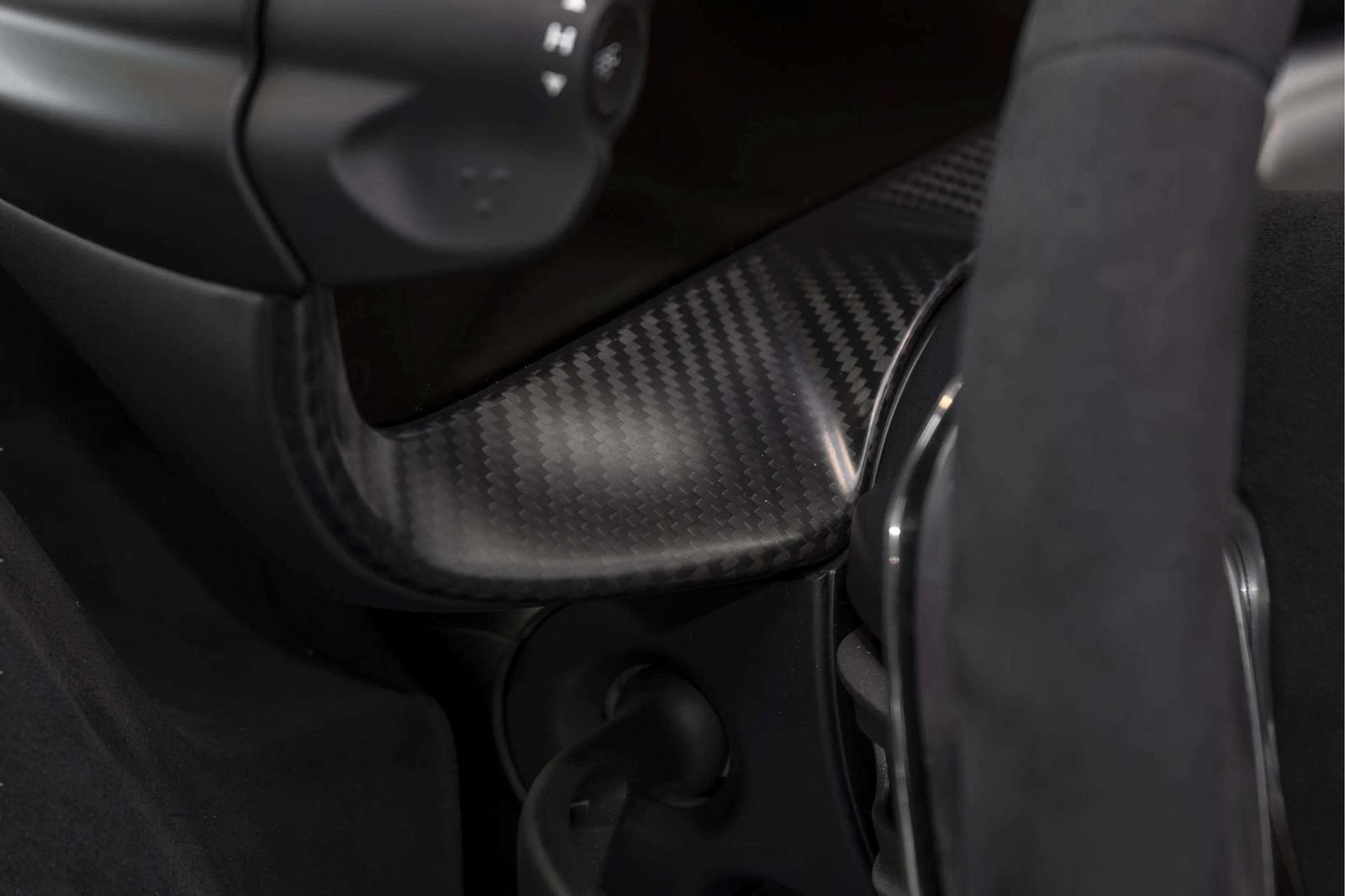 Used 2024 McLaren 750S Spider RWD image 30