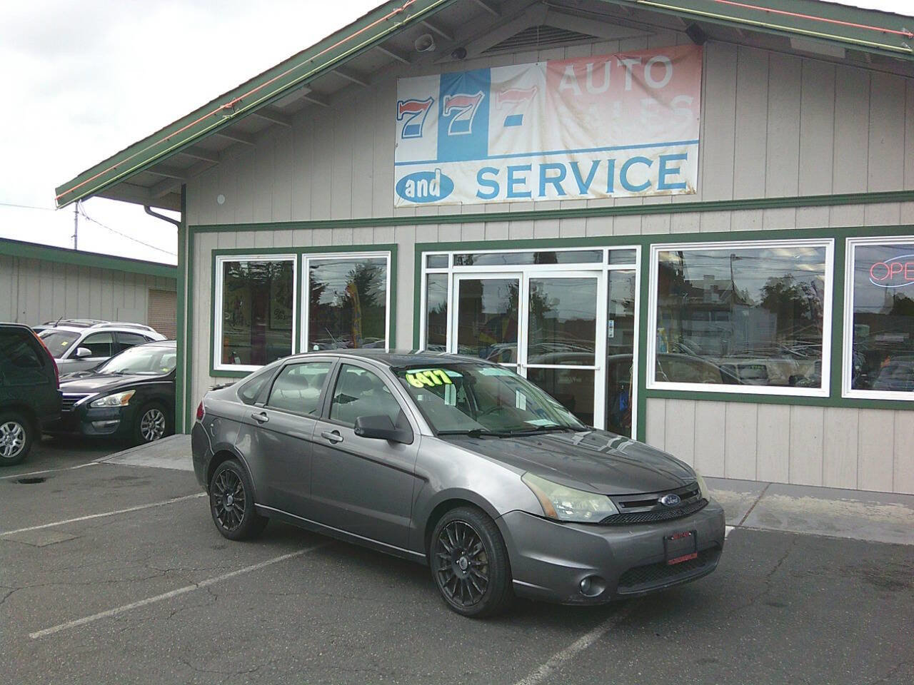 Used 2010 Ford Focus SES