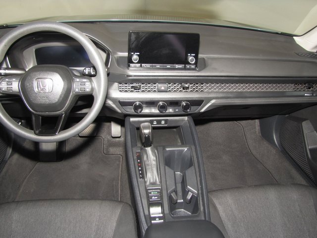 Certified 2023 Honda Accord LX image 13