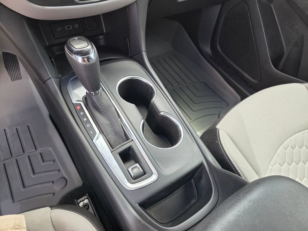 Used 2021 Chevrolet Equinox LS w/ LS Convenience Package FWD image 26