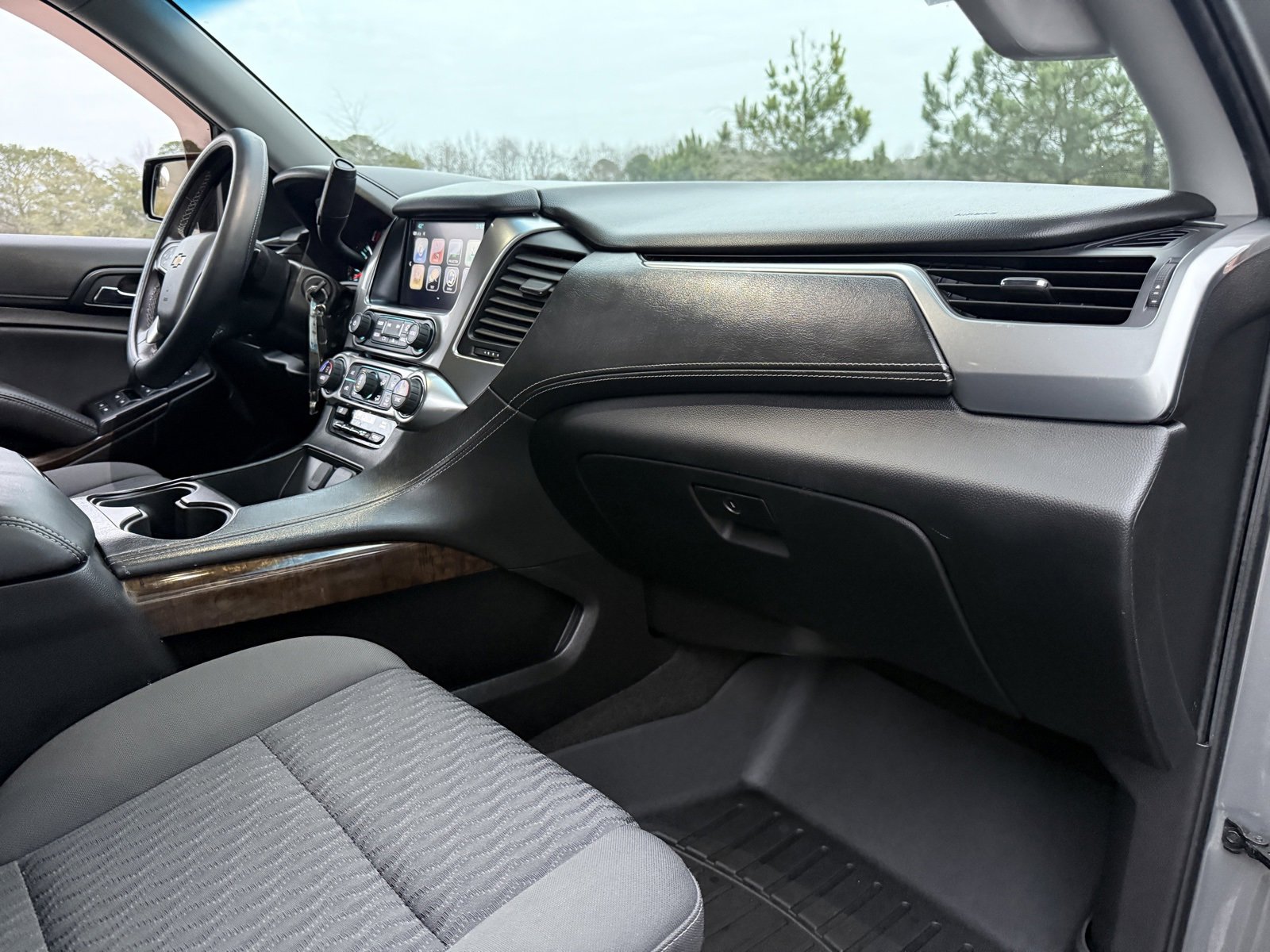 Used 2018 Chevrolet Tahoe LS w/ All-Season Package image 23