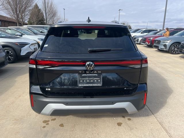 New 2026 Volkswagen Tiguan SE image 5
