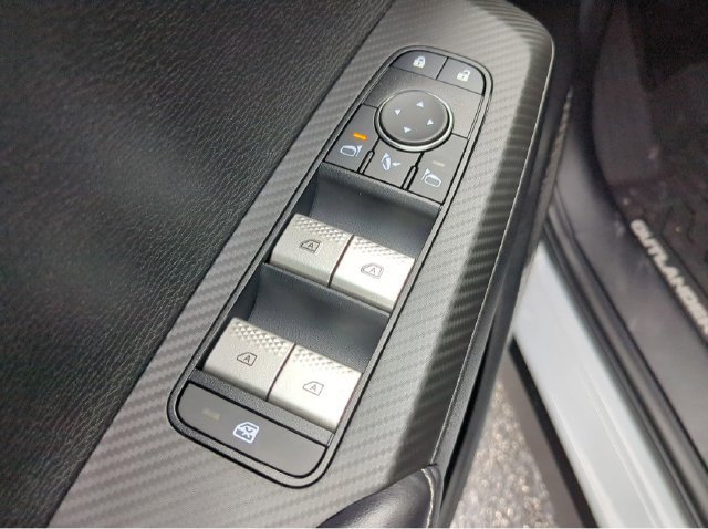New 2026 Mitsubishi Outlander SE FWD image 21