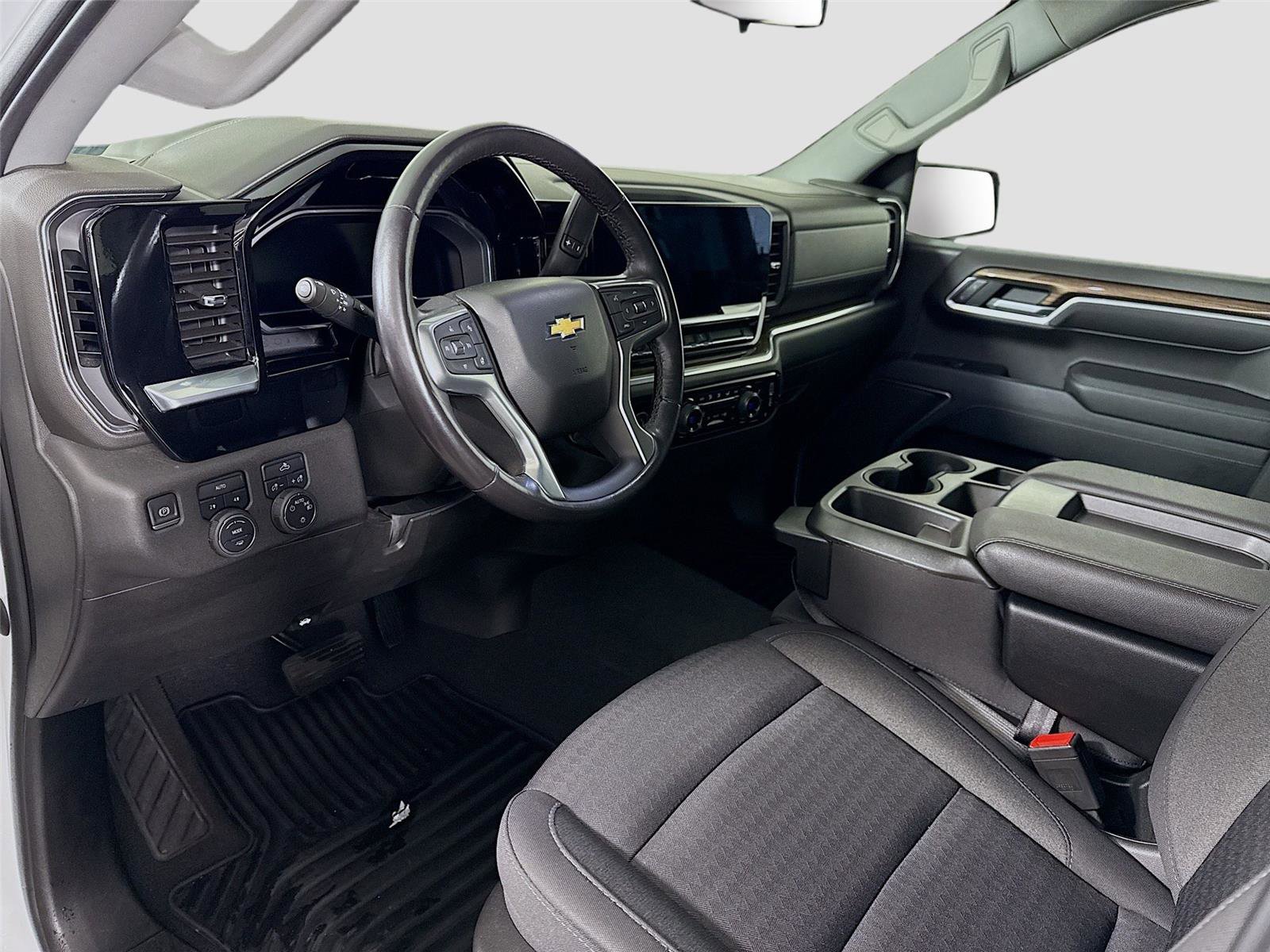 Certified 2022 Chevrolet Silverado 1500 LT image 4