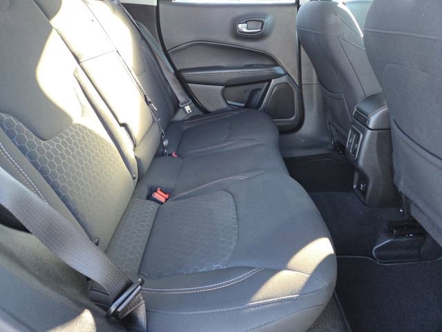 Used 2018 Jeep Compass Sport image 23