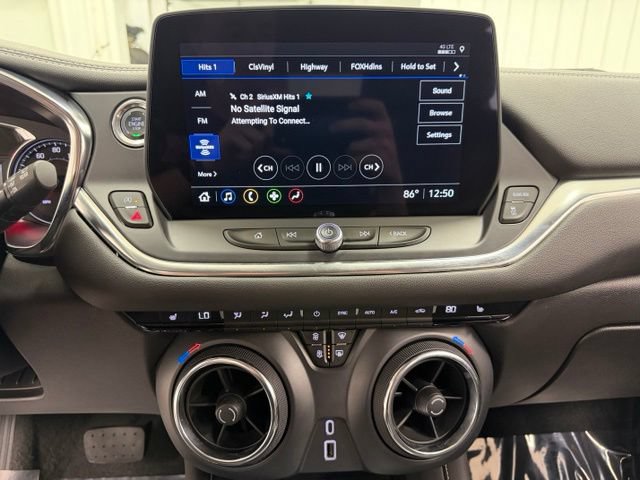 Certified 2025 Chevrolet Blazer LT AWD/4WD image 10