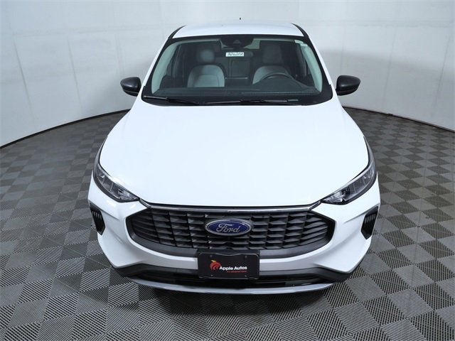 Used 2023 Ford Escape Active image 3