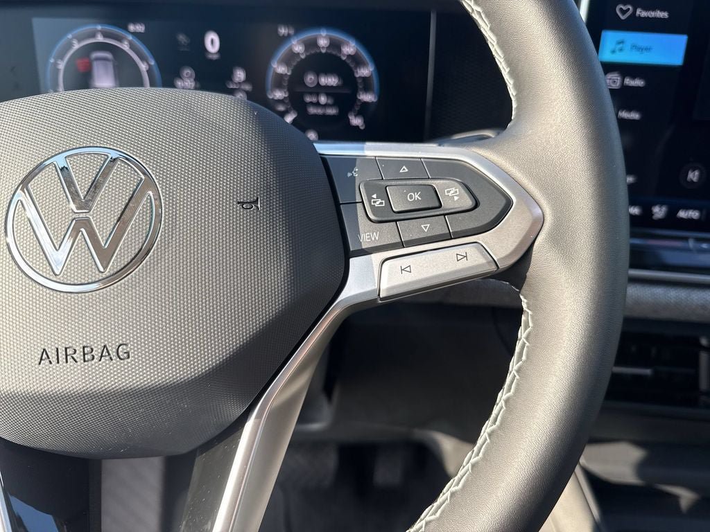 New 2026 Volkswagen Tiguan S FWD image 16