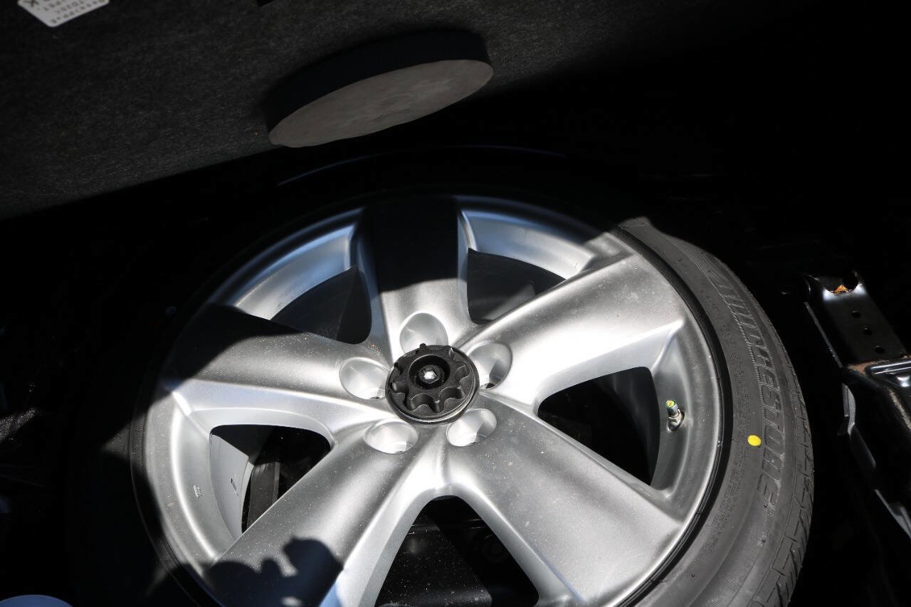 Used 2010 Lexus LS 460 RWD image 98