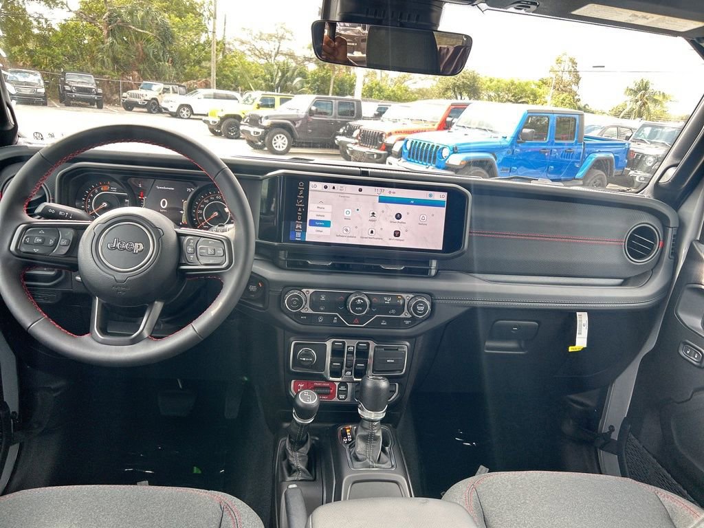 New 2024 Jeep Wrangler Unlimited Rubicon w/ Technology Group image 47