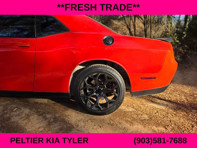 Used 2023 Dodge Challenger SXT w/ Blacktop Package image 7