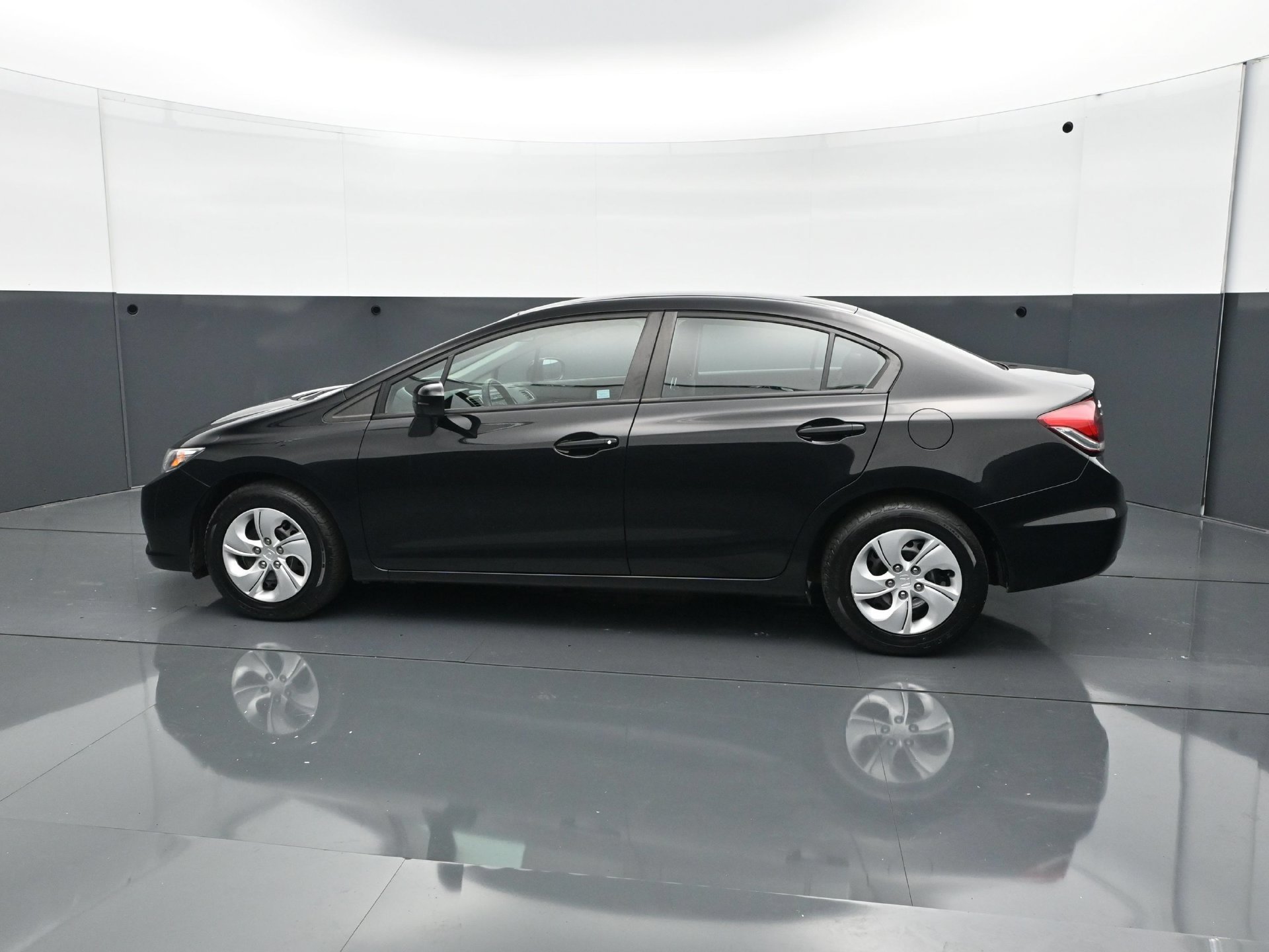 Used 2014 Honda Civic LX image 3
