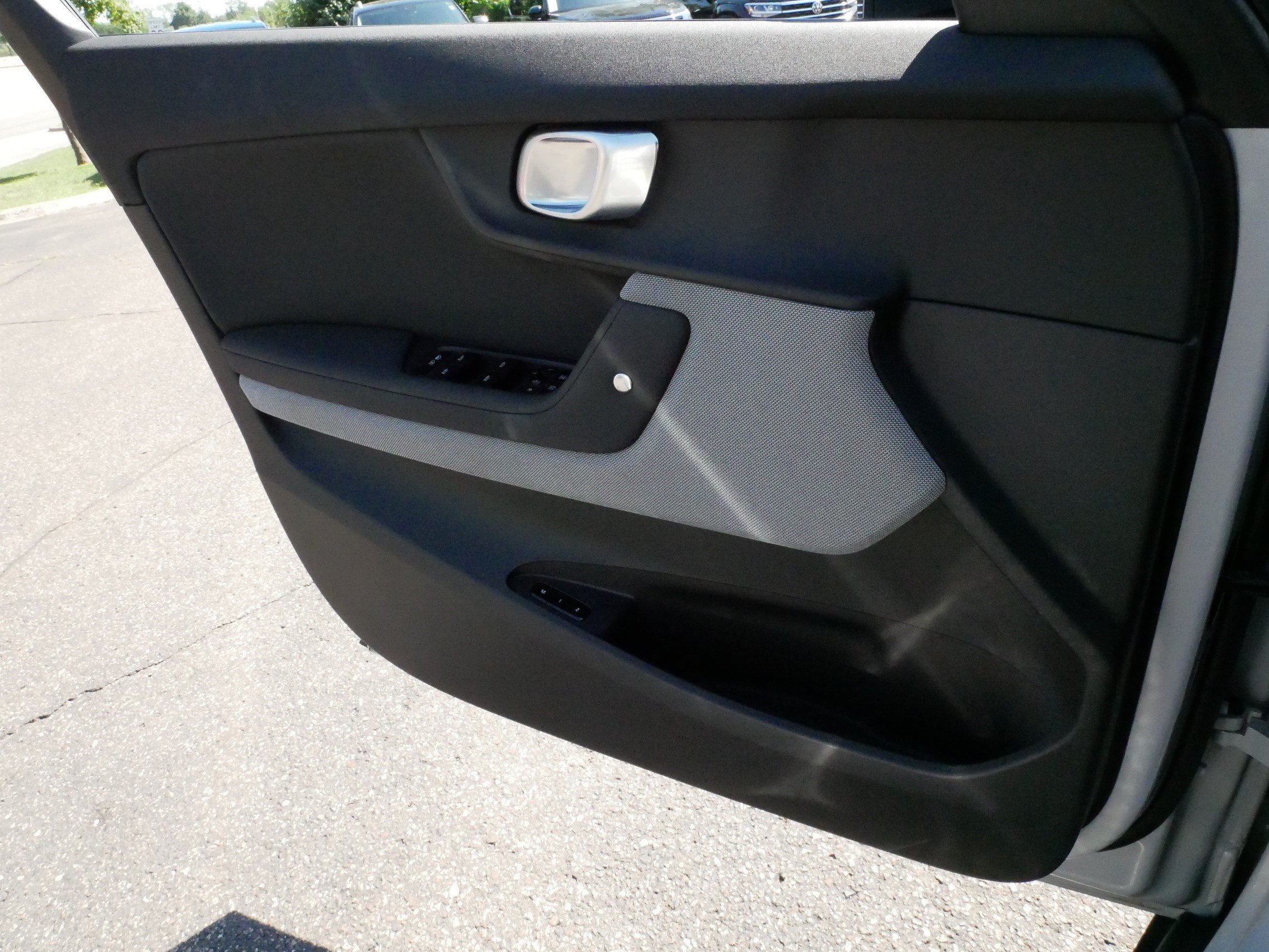 Used 2023 Polestar Polestar 2 AWD/4WD image 26