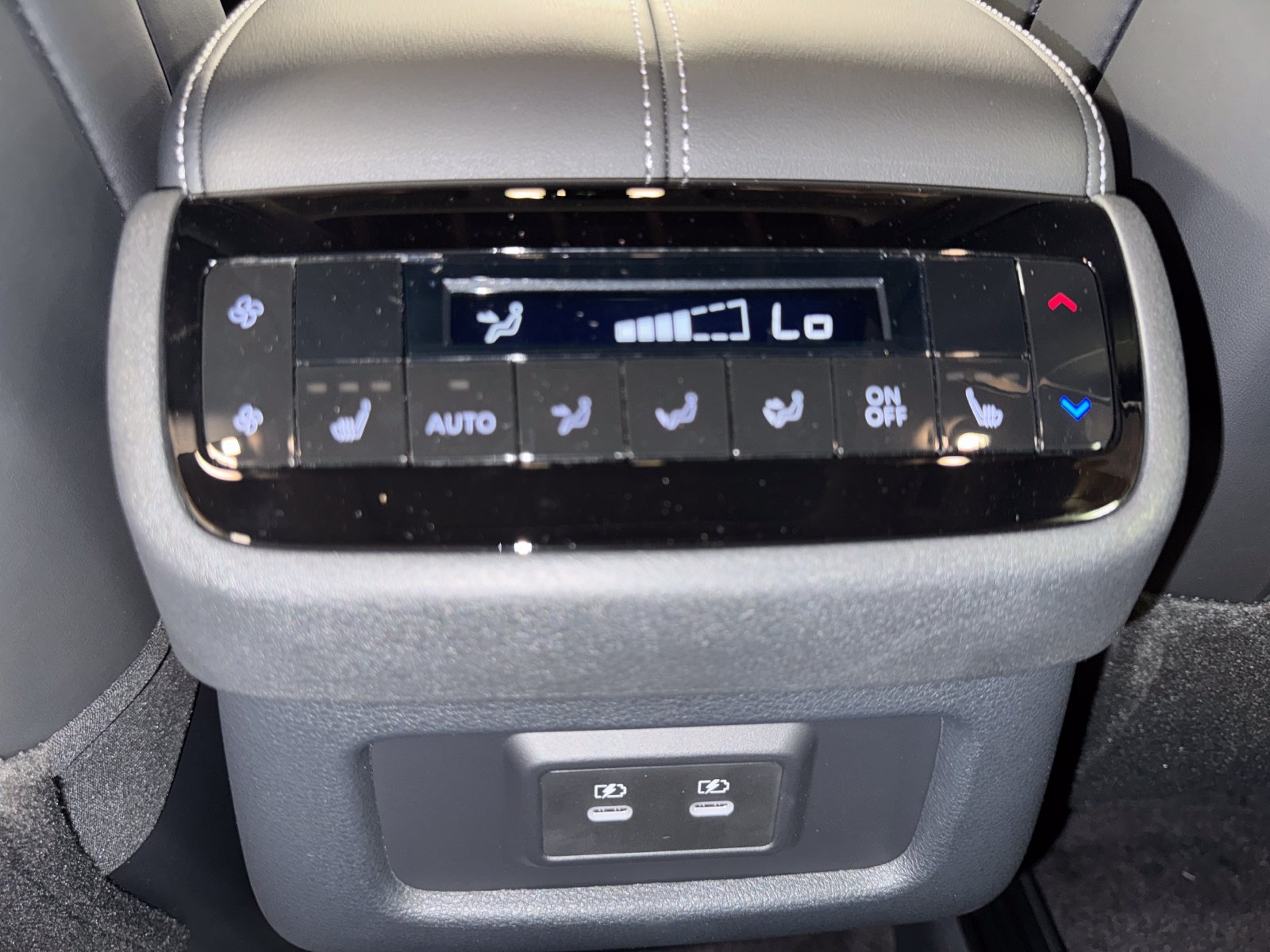 New 2027 INFINITI QX60 Luxe w/ Cargo Package AWD/4WD image 23