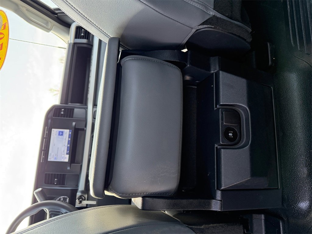Used 2024 Ford F350 XL w/ XL Chrome Package image 17