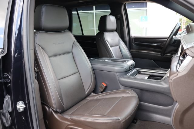 Used 2021 GMC Yukon Denali AWD/4WD image 24