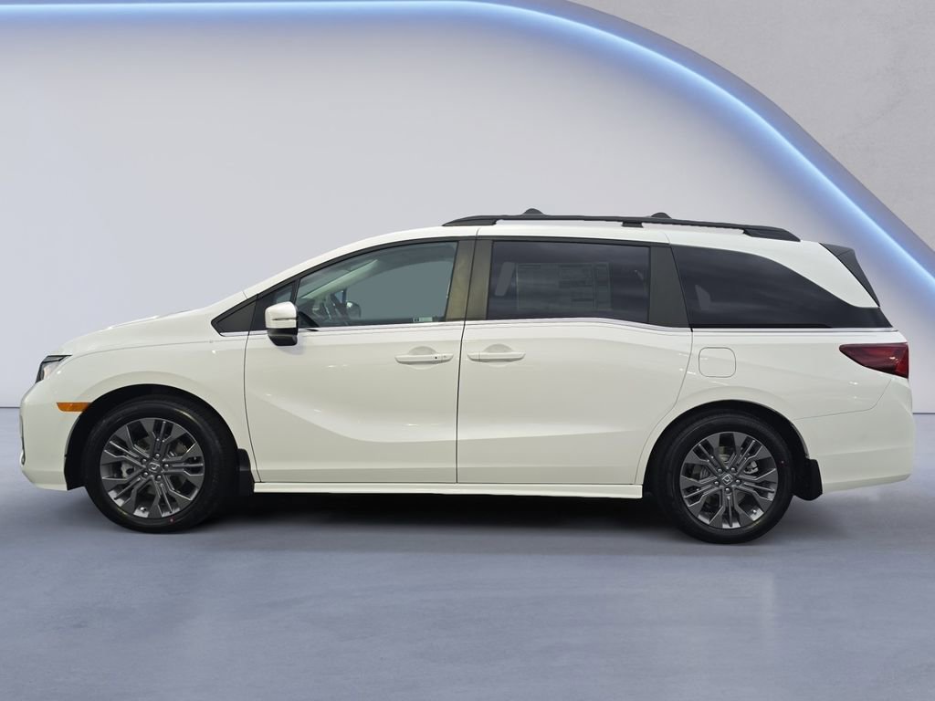 New 2026 Honda Odyssey Touring image 2