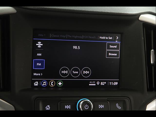 Used 2023 GMC Terrain SLE w/ Driver Convenience Package FWD image 11