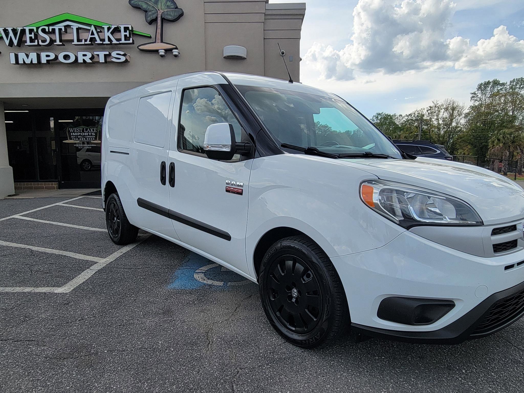 Used 2018 RAM ProMaster City Tradesman SLT FWD image 2
