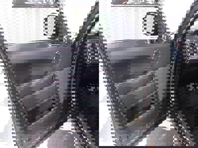 Used 2019 Land Rover Range Rover Sport HSE image 56