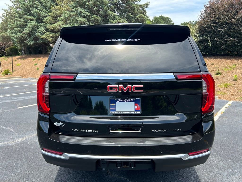Used 2025 GMC Yukon XL Elevation w/ Elevation Premium Package RWD image 21