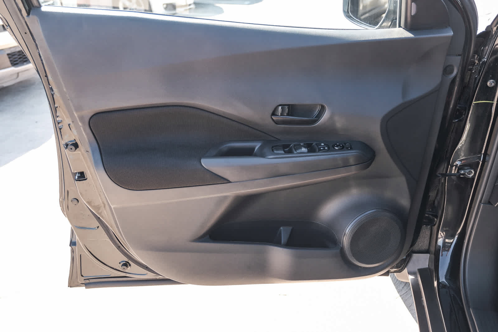Used 2024 Nissan Kicks S FWD image 43