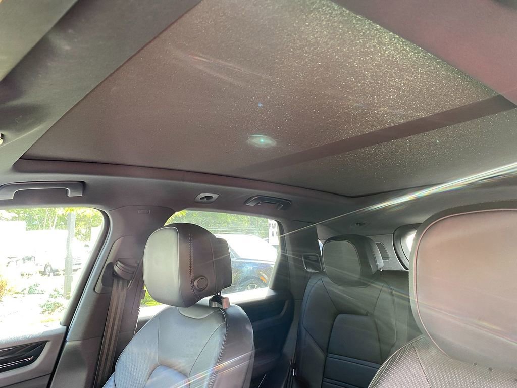 Used 2019 Porsche Cayenne image 24