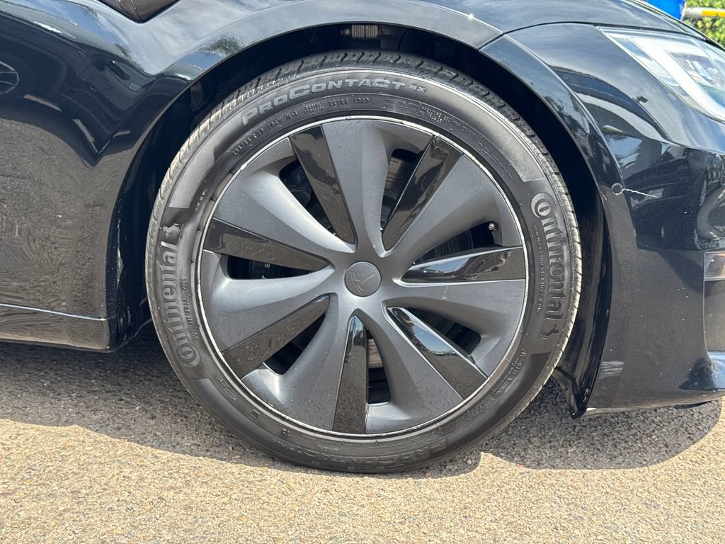 Used 2022 Tesla Model S AWD/4WD image 7