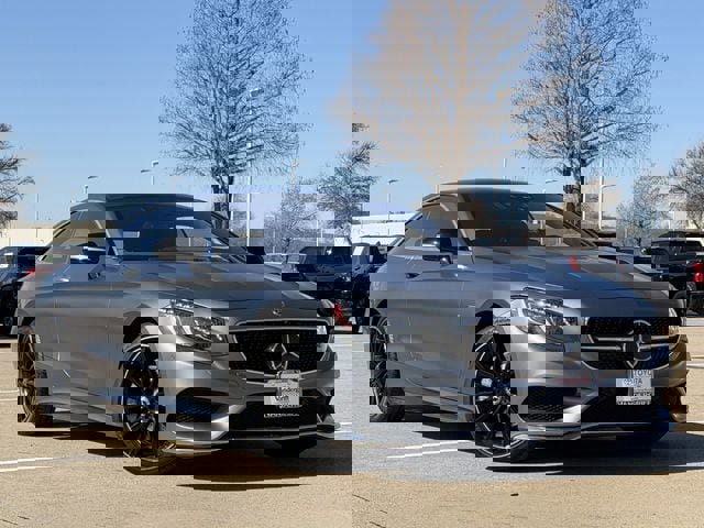 Used 2017 Mercedes-Benz S 550 4MATIC Coupe image 2