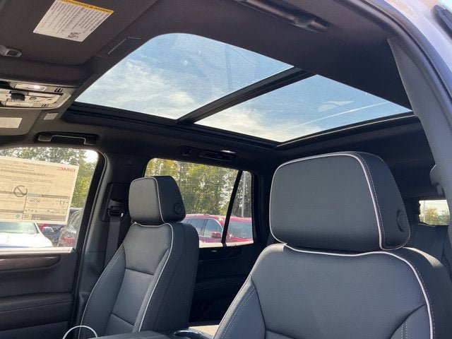 New 2027 GMC Yukon Elevation w/ Elevation Premium Package AWD/4WD image 11