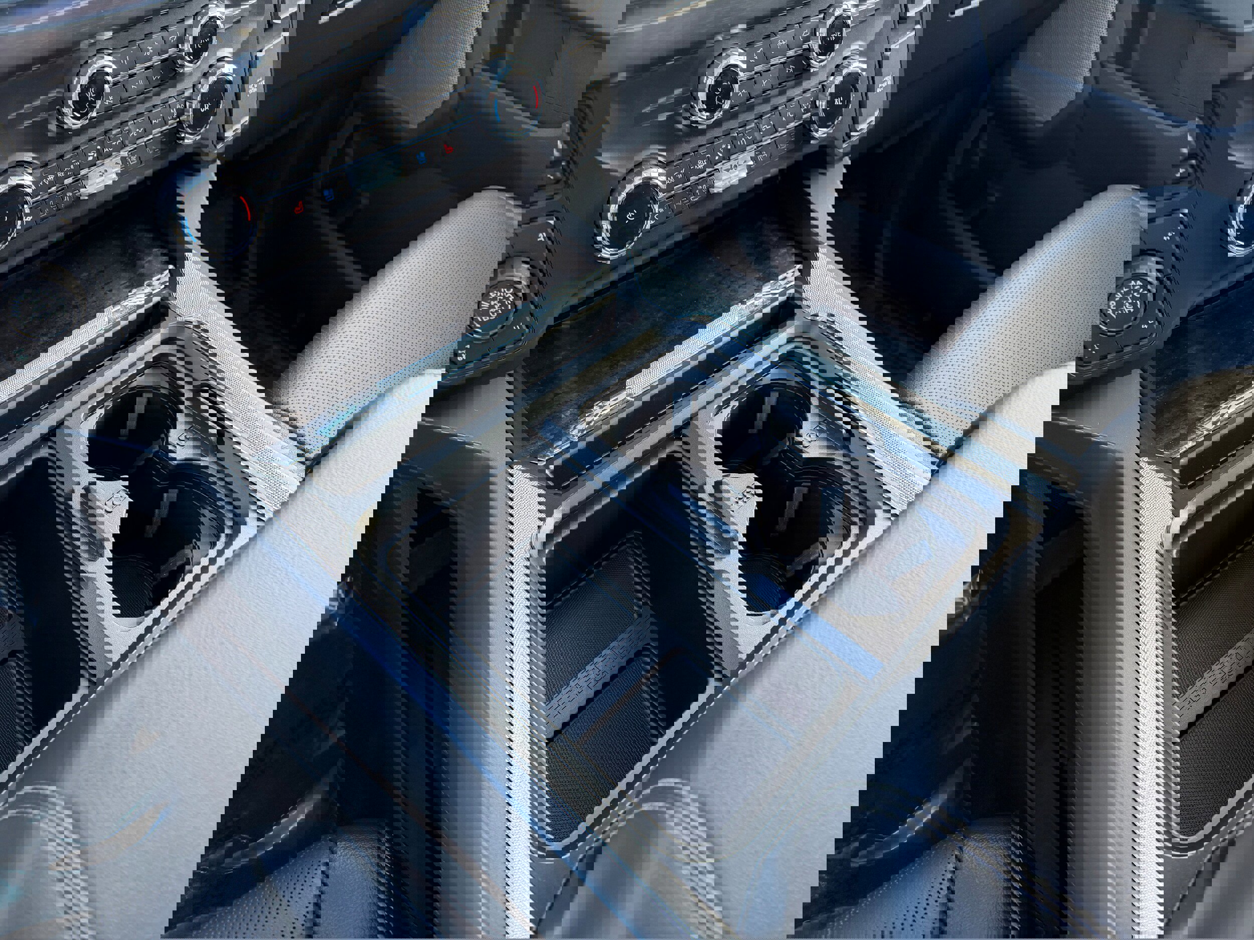 Certified 2024 Ford F350 Lariat w/ Lariat Ultimate Package image 32