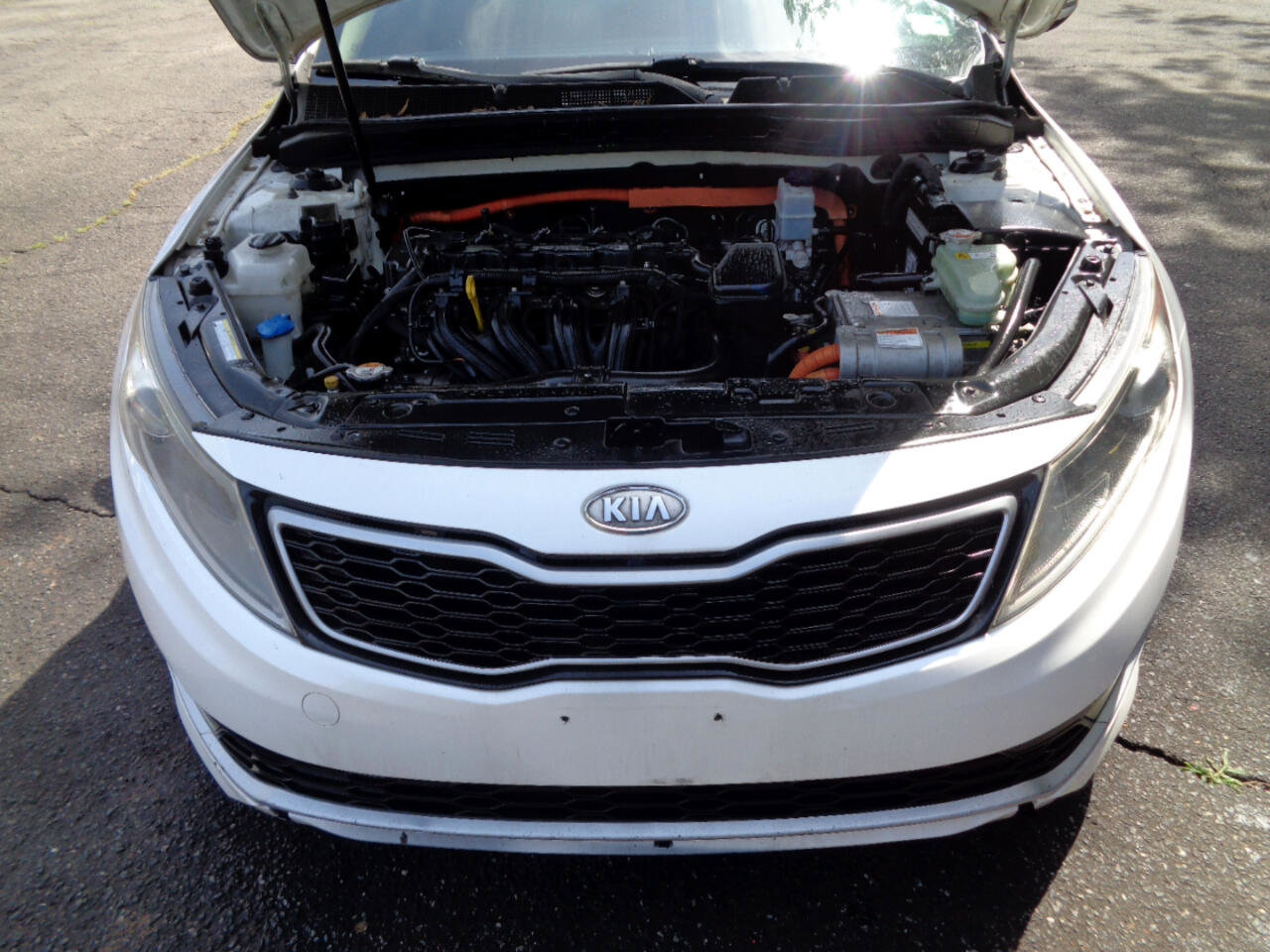 Used 2012 Kia Optima Hybrid image 23