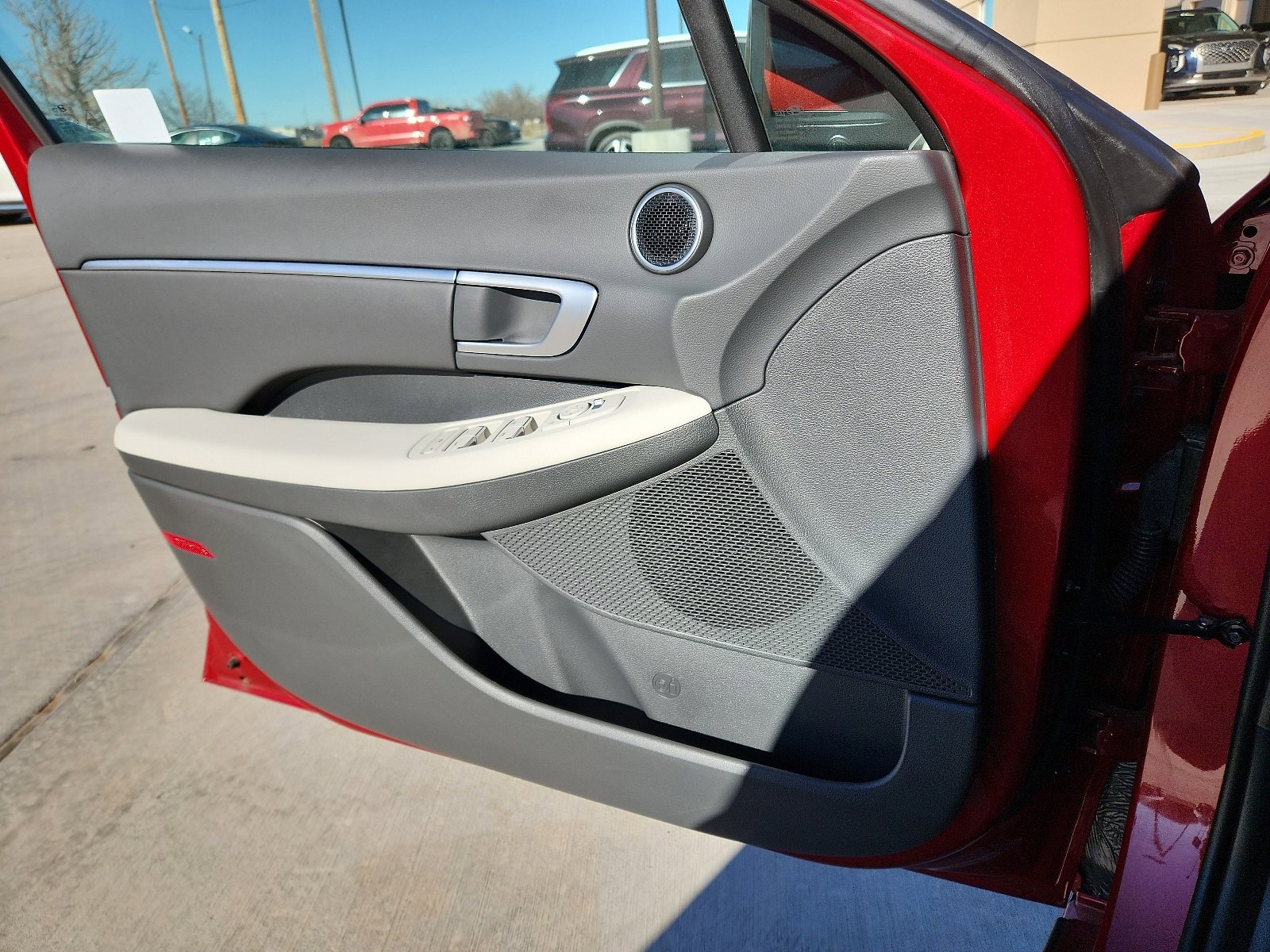 New 2024 Hyundai Sonata SEL w/ Convenience Package image 13