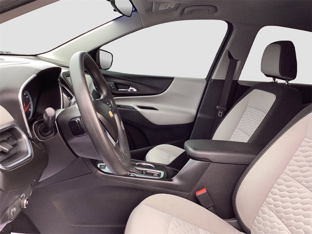 Used 2018 Chevrolet Equinox LS image 9