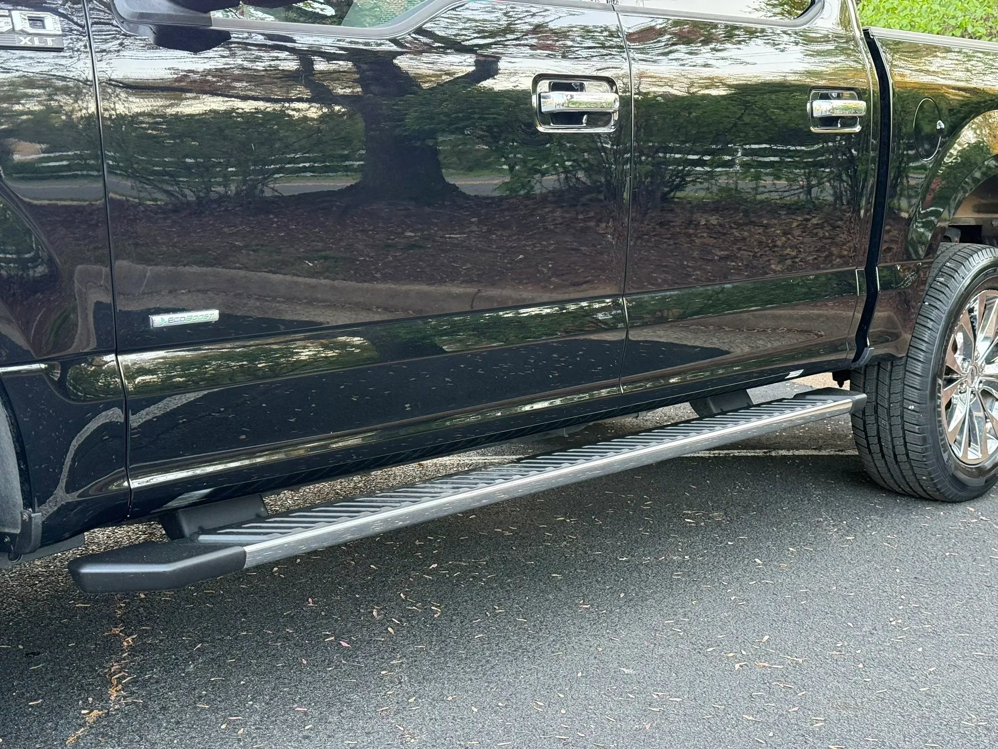 Used 2016 Ford F150 XLT w/ Equipment Group 302A Luxury image 24