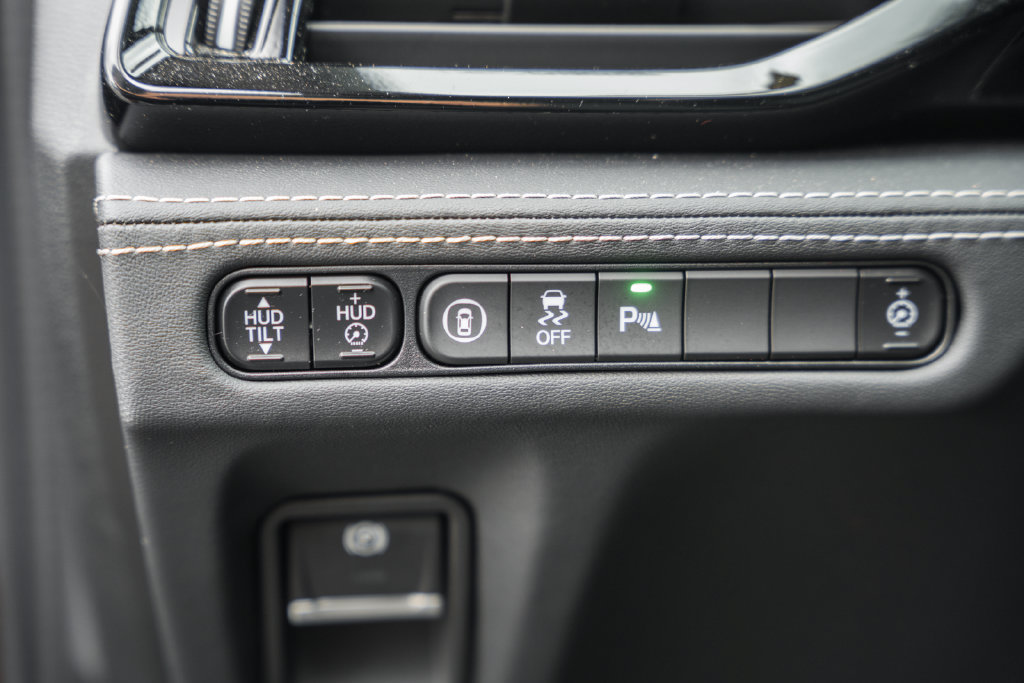 Used 2022 Acura MDX w/ Advance Package AWD/4WD image 46