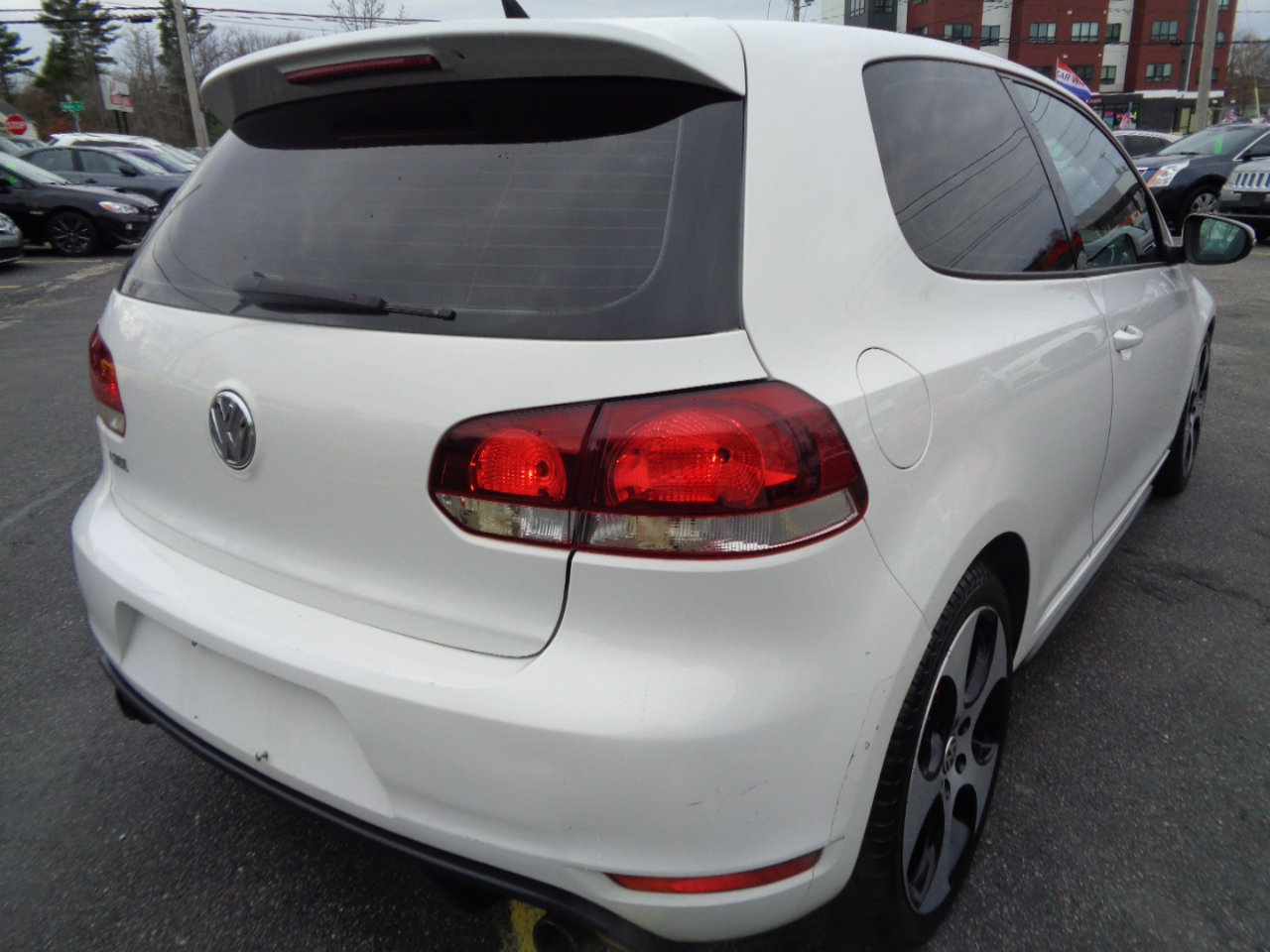 Used 2012 Volkswagen GTI 2-Door image 16