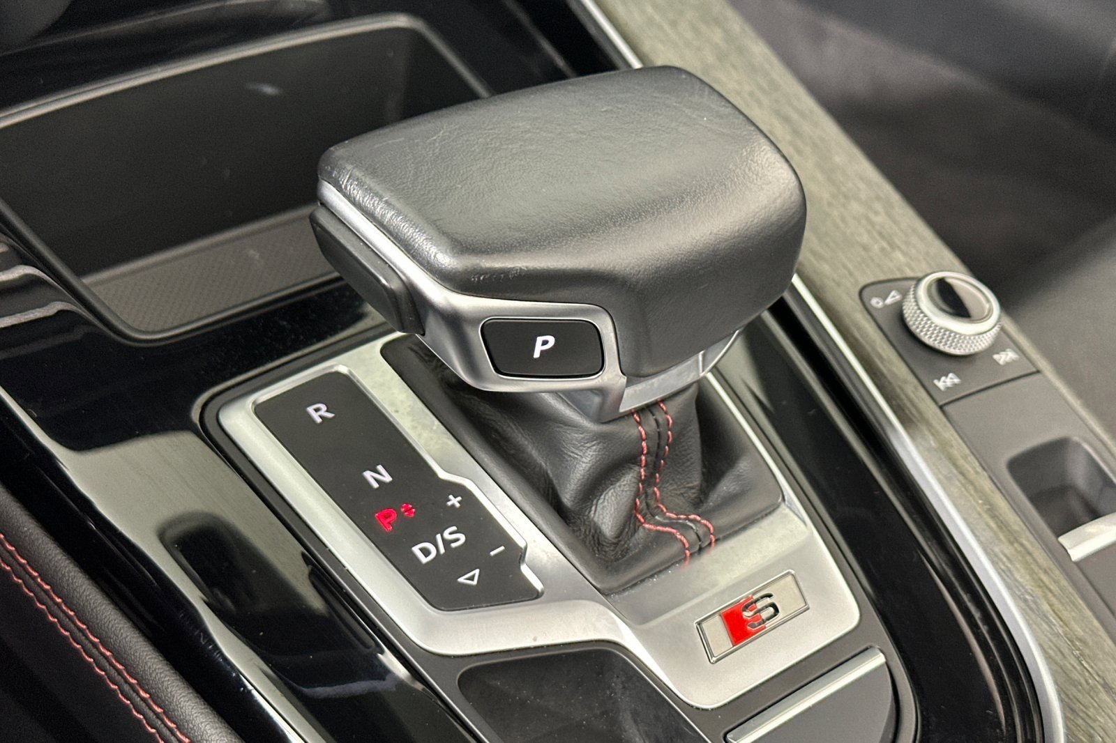 Used 2023 Audi S5 Premium Plus w/ Premium Plus Package AWD/4WD image 19