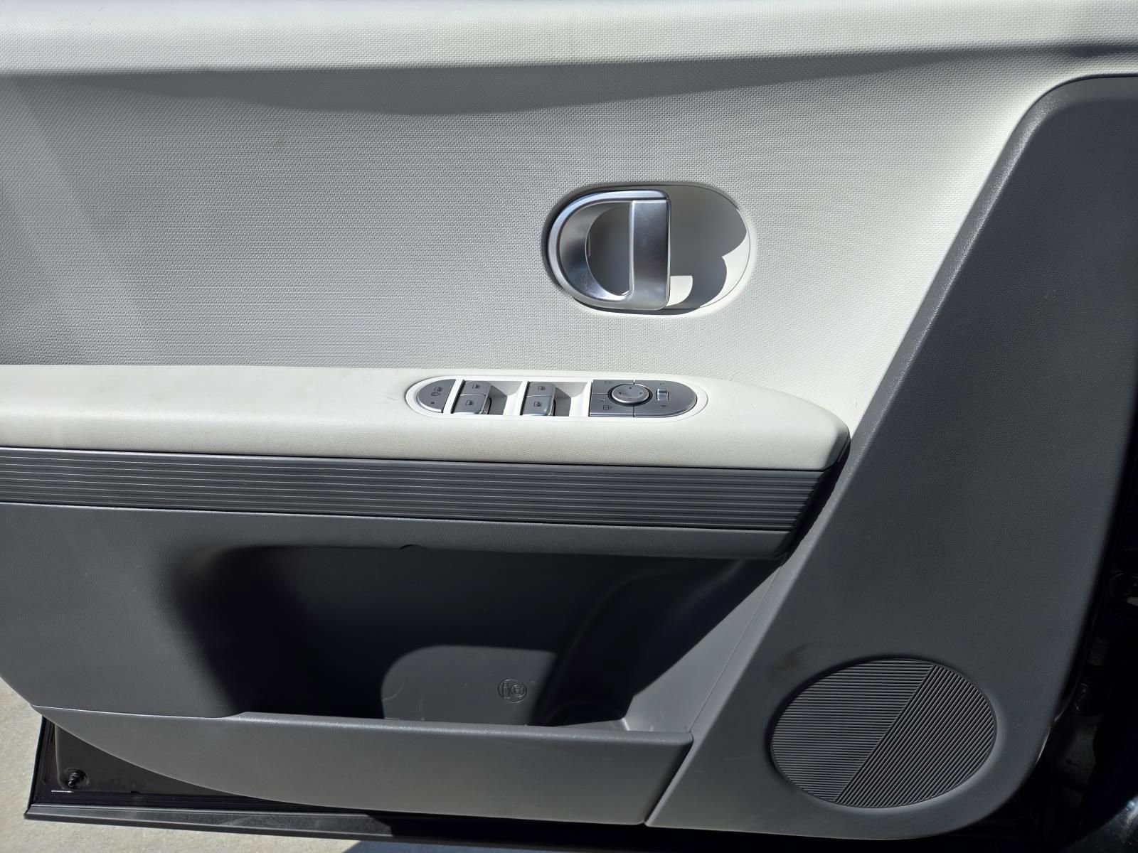 Used 2024 Hyundai Ioniq 5 SEL image 22