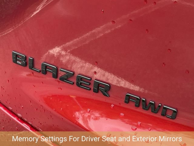 Certified 2025 Chevrolet Blazer RS w/ Enhanced Convenience Package AWD/4WD image 15