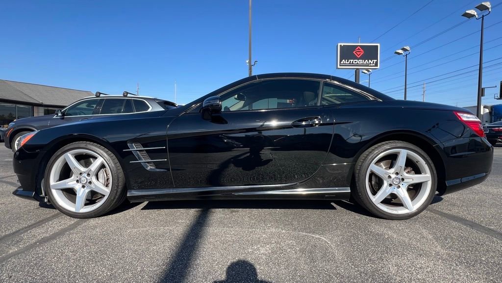 Used 2015 Mercedes-Benz SL 400 image 3