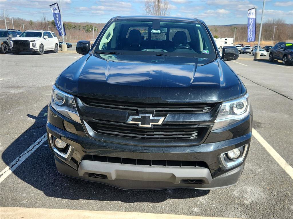 Used 2019 Chevrolet Colorado Z71 w/ Z71 Midnight Edition image 3