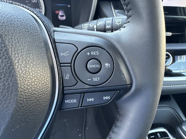 Used 2021 Toyota Corolla SE FWD image 23