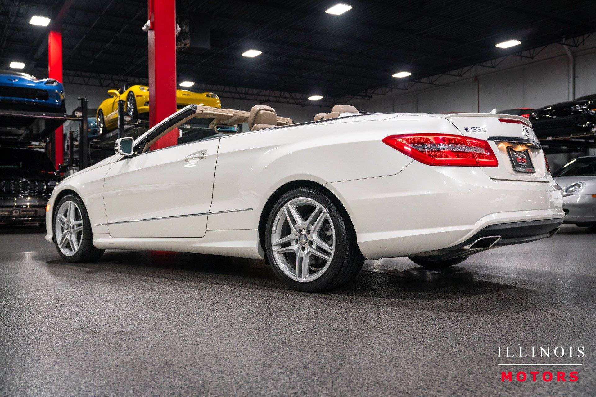 Used 2011 Mercedes-Benz E 550 Cabriolet image 3