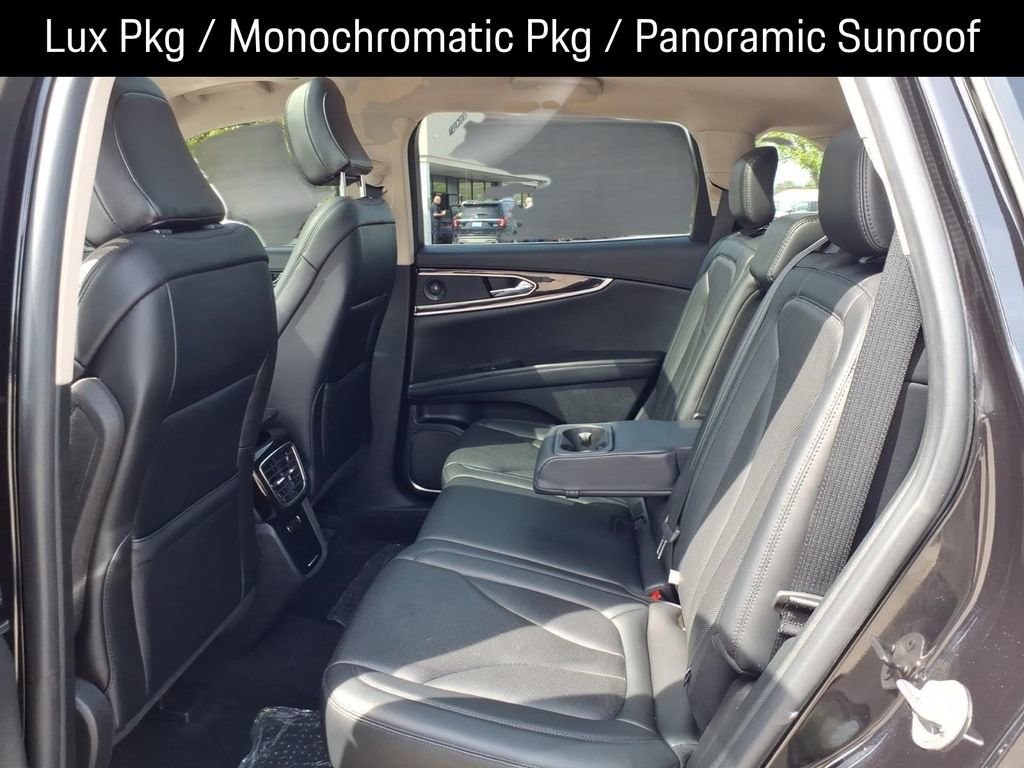 Certified 2023 Lincoln Nautilus Reserve w/ Monochromatic Package image 5