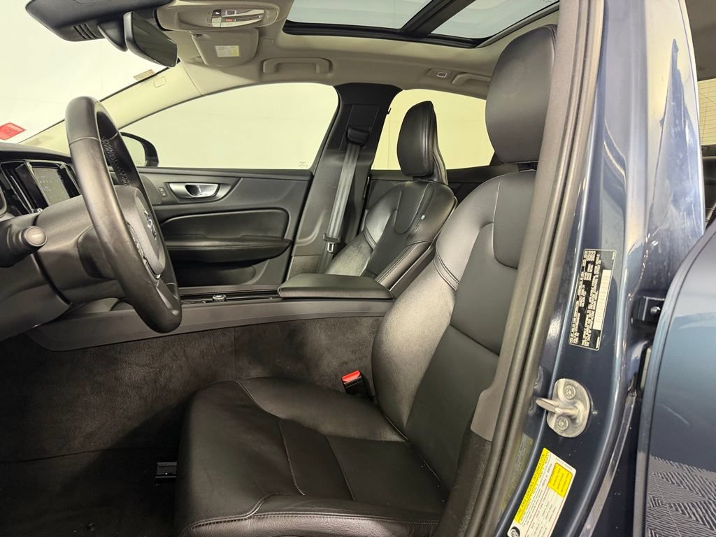 Used 2024 Volvo S60 B5 Core AWD/4WD image 18