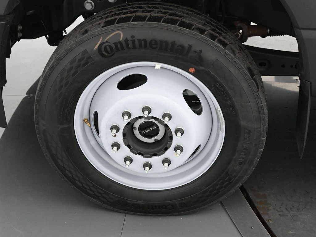New 2026 Ford F550 4x4 Crew Cab Super Duty image 39