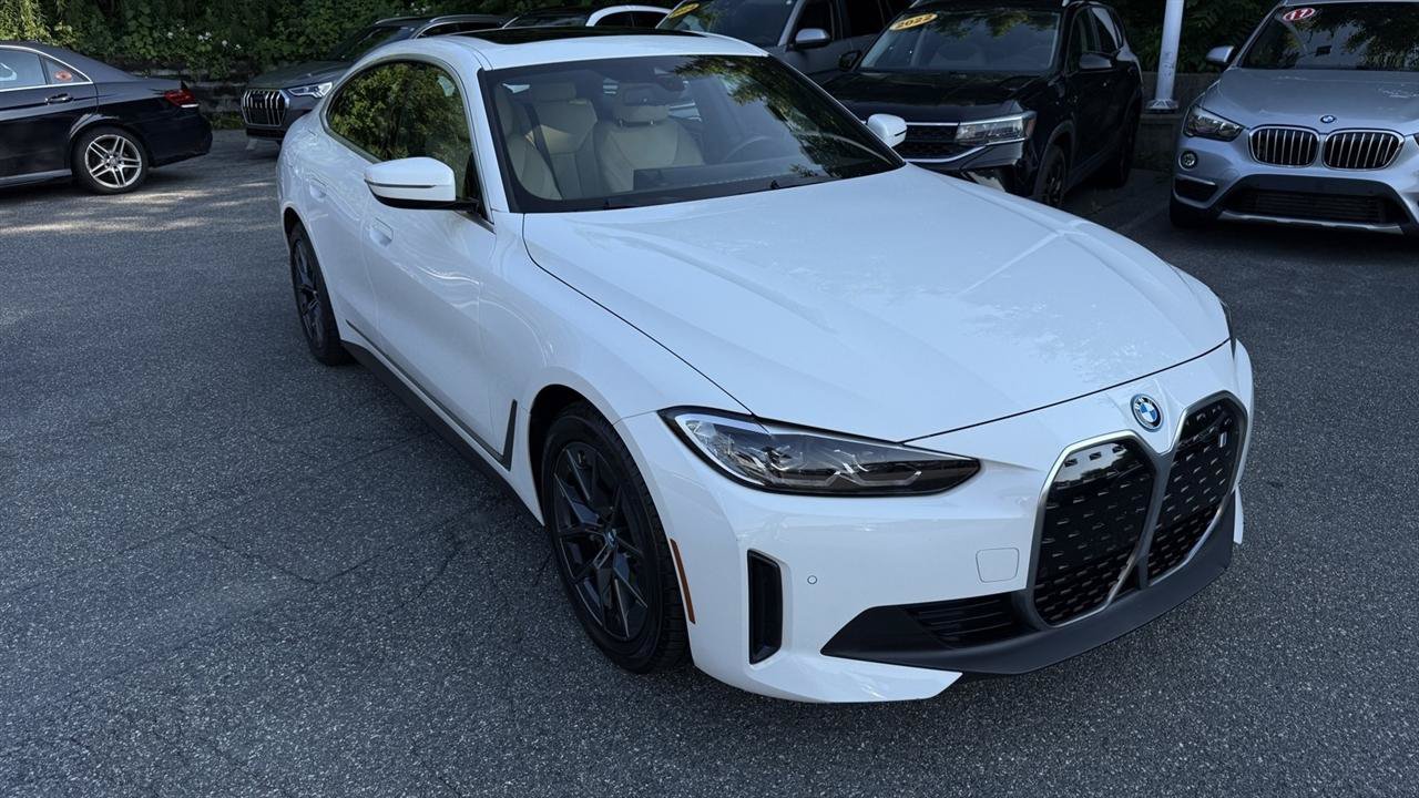 Used 2023 BMW i4 eDrive35 w/ Premium Package RWD image 21