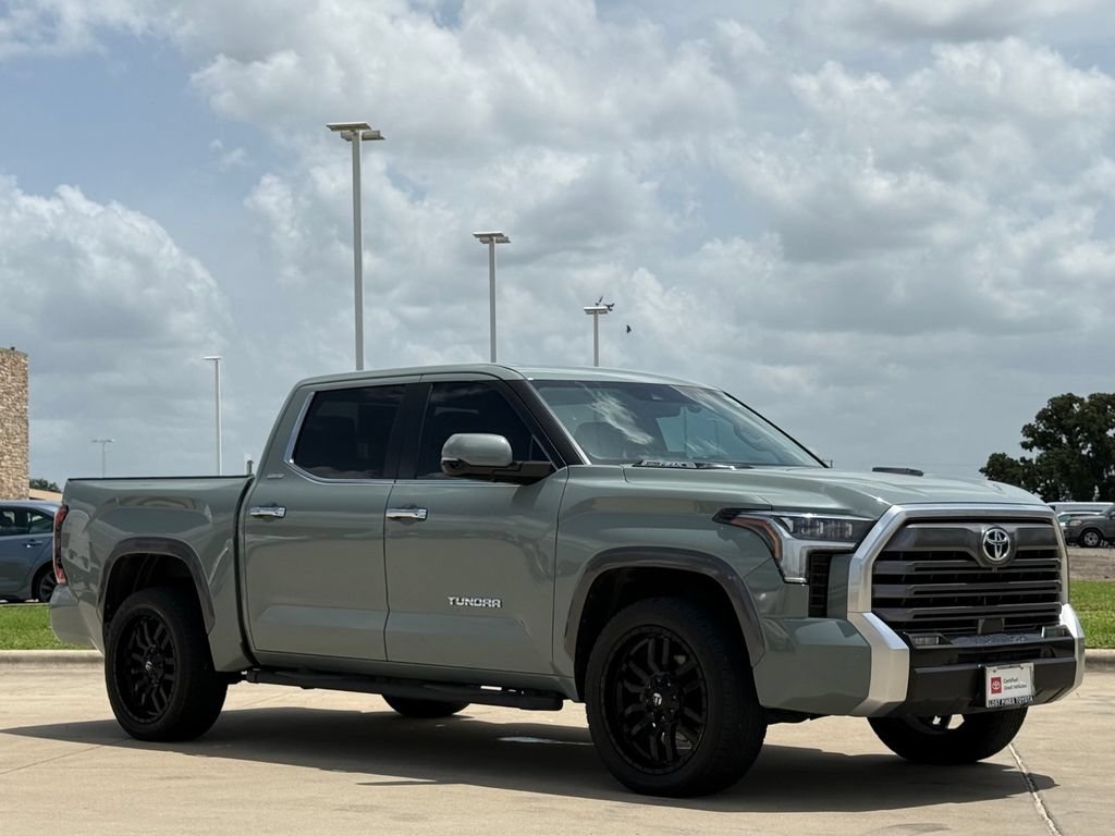 Used 2024 Toyota Tundra Limited AWD/4WD image 6