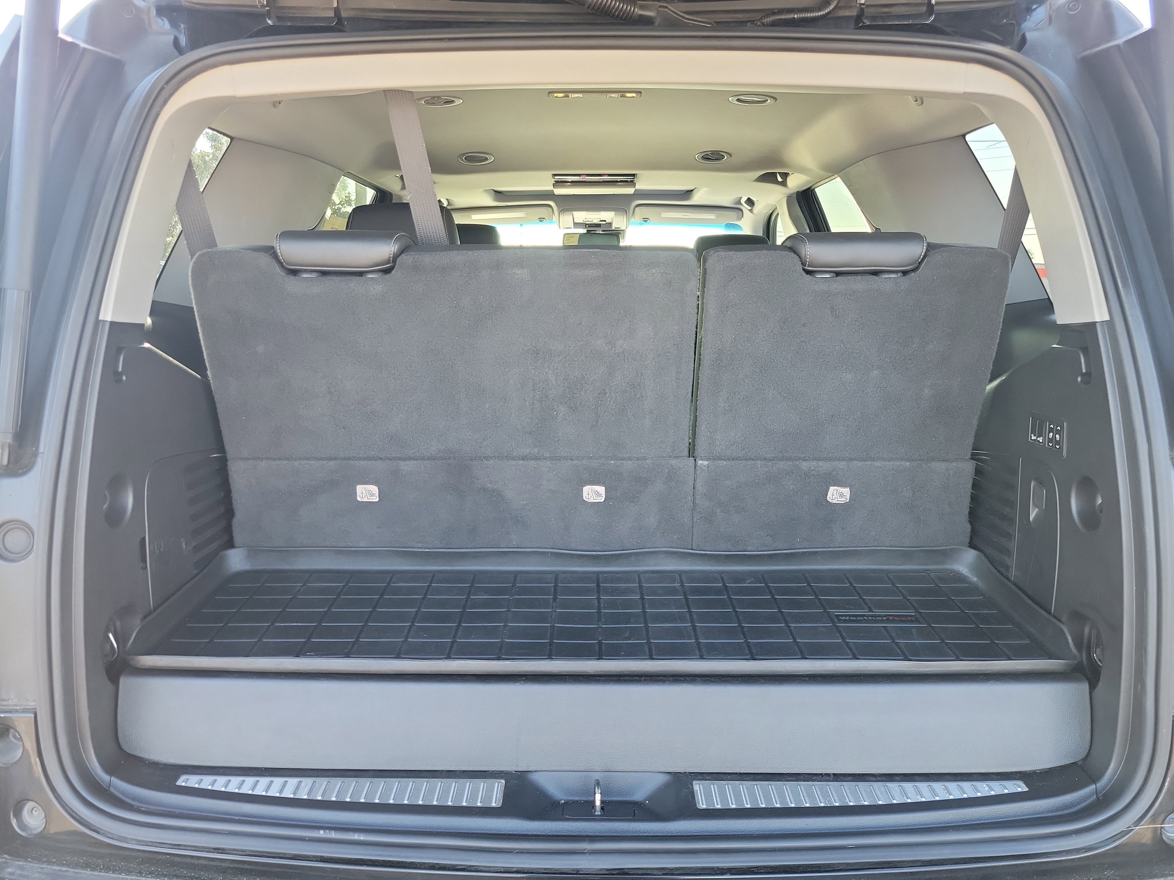 Used 2019 GMC Yukon SLT w/ Open Road Package image 11